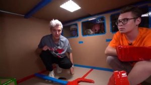 А4 - Подводная КАРТОННАЯ БАЗА Челлендж !