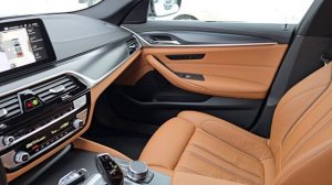 520i(G30),22г,2.0ат,2WD,4950т.р,ввезен в 10.25г,из Кореи