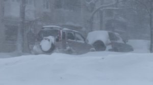 Глава района призывает оставаться дома: метель закрыла все трассы Охи