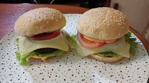 Домашние бургеры/Всё замариновала и в духовку