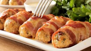 Сочные мясные рулетики в беконе! Забудьте про обычные котлеты! Рецепт сочных рулетиков за полчаса