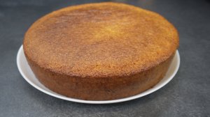 Рецепт из маминой тетрадки: МАННИК, который НЕ ЧЕРСТВЕЕТ. Хитрость из советской кухни всё объясняет!