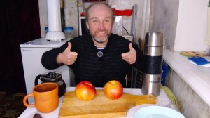 завтрак с Рыжулей. спасибо за донат. пвз озона. мукбанг. обжор. еда на камеру. диета. шизофрения.