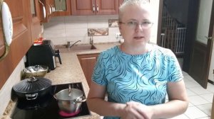 Испекла сырночесночный хлеб👍Приготовила ужин.