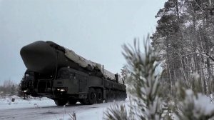 Ракеты комплекса "Ярс" загрузили в пусковые установки в регионах.