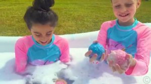 Настя и Ева устроили день ДА с папой [get.gt]