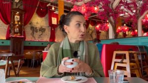 Наелись в Индийском Ресторане   Домой   Эгине