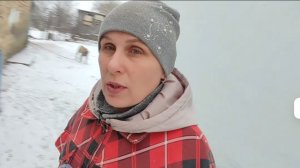 Происходит какая-то ерунда! Жизнь простых людей в деревне