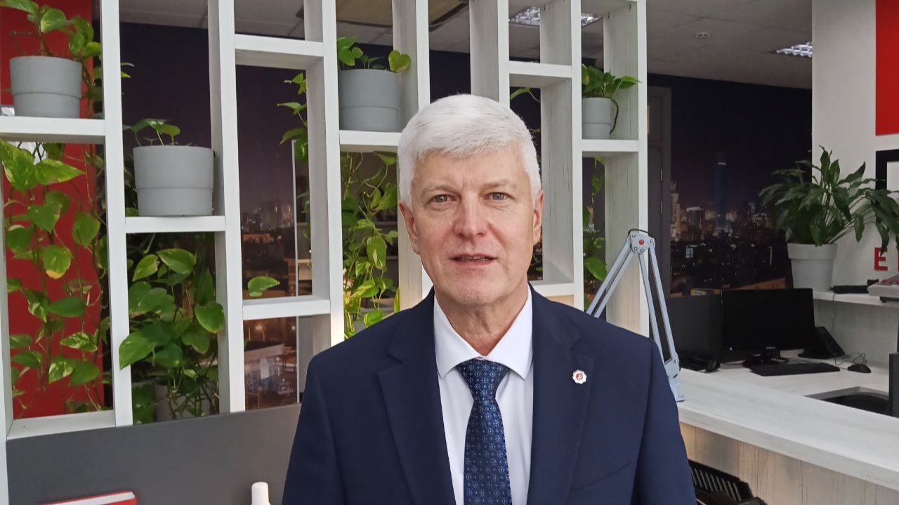 Станислав Суханов: "С оптимизмом смотрим в следующий год и даже дальше!" смотреть онлайн