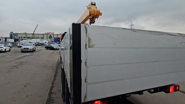 Донгфенг 18 тонн с КМУ 5 тонн эвакуатор с бортами  черный обзор  2025-11-11 15-16-39