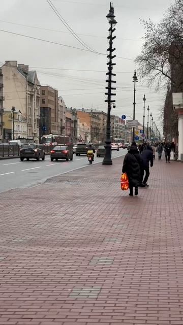 с днем курьера!
яндекс еда доставка праздник шортс топ Россия спб