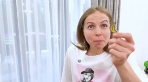 САМЫЙ весёлый СЕМЕЙНЫЙ БАТЛ - МЫ МАКАКИ! Кто СОБЕРЕТ БАНАНЫ?!