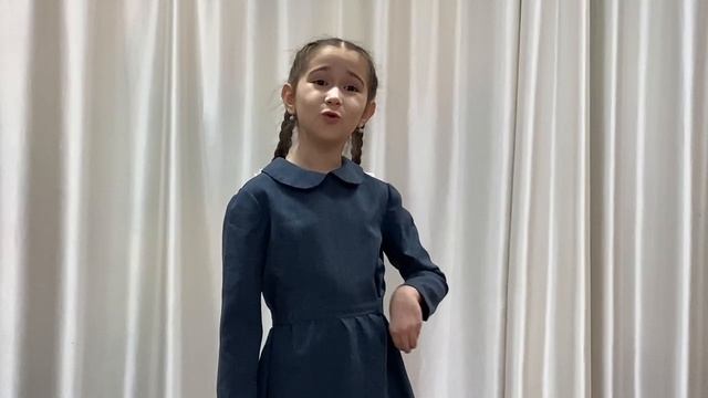 Хафизова Наргиз, 8 лет смотреть онлайн