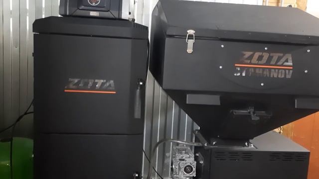 Котел Zota Стаханов тестирую уголь Уртуйский, на длительность горения и зольность смотреть онлайн