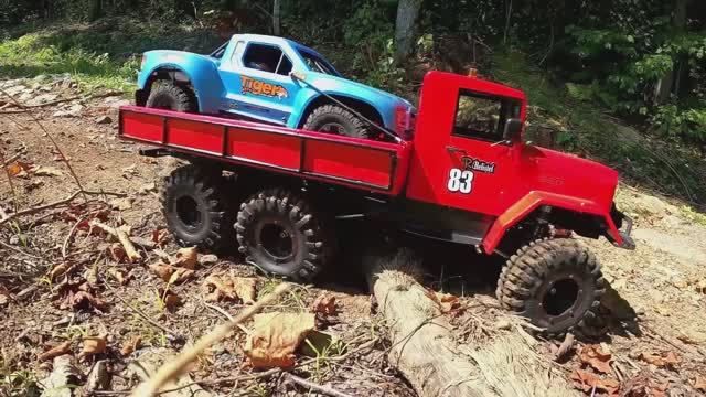 ВИДЕО ПРО МАШИНКИ ДЛЯ МАЛЬЧИКОВ НА РАДИОУПРАВЛЕНИИ ВЕЗЕМ КАТАТЬСЯ БАГГИ НА ГРУЗОВИКЕ ИГРУШКИ МАШИНКИ