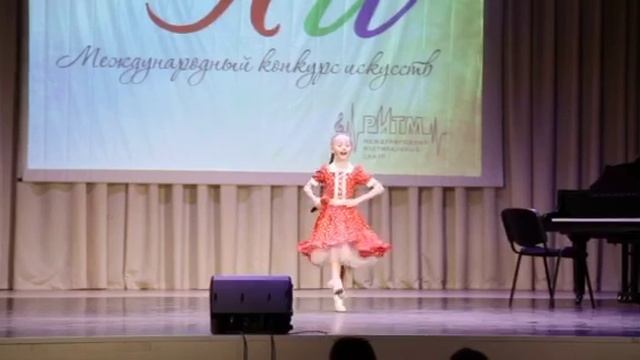 Сычёва Алиса, преп. Краснова И.Н. Русская красавица