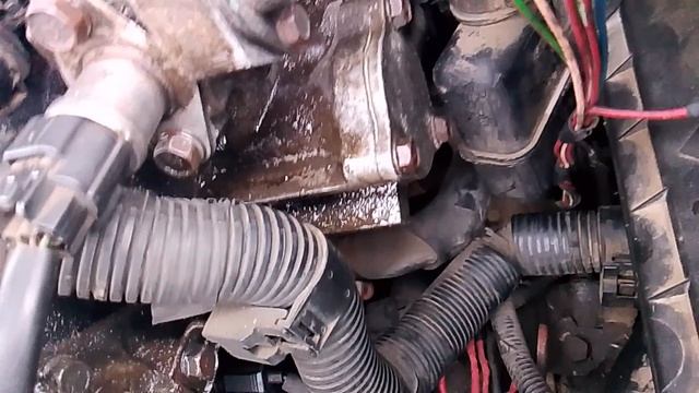 датчика давления топлива порвалась прокладка Mitsubishi смотреть онлайн