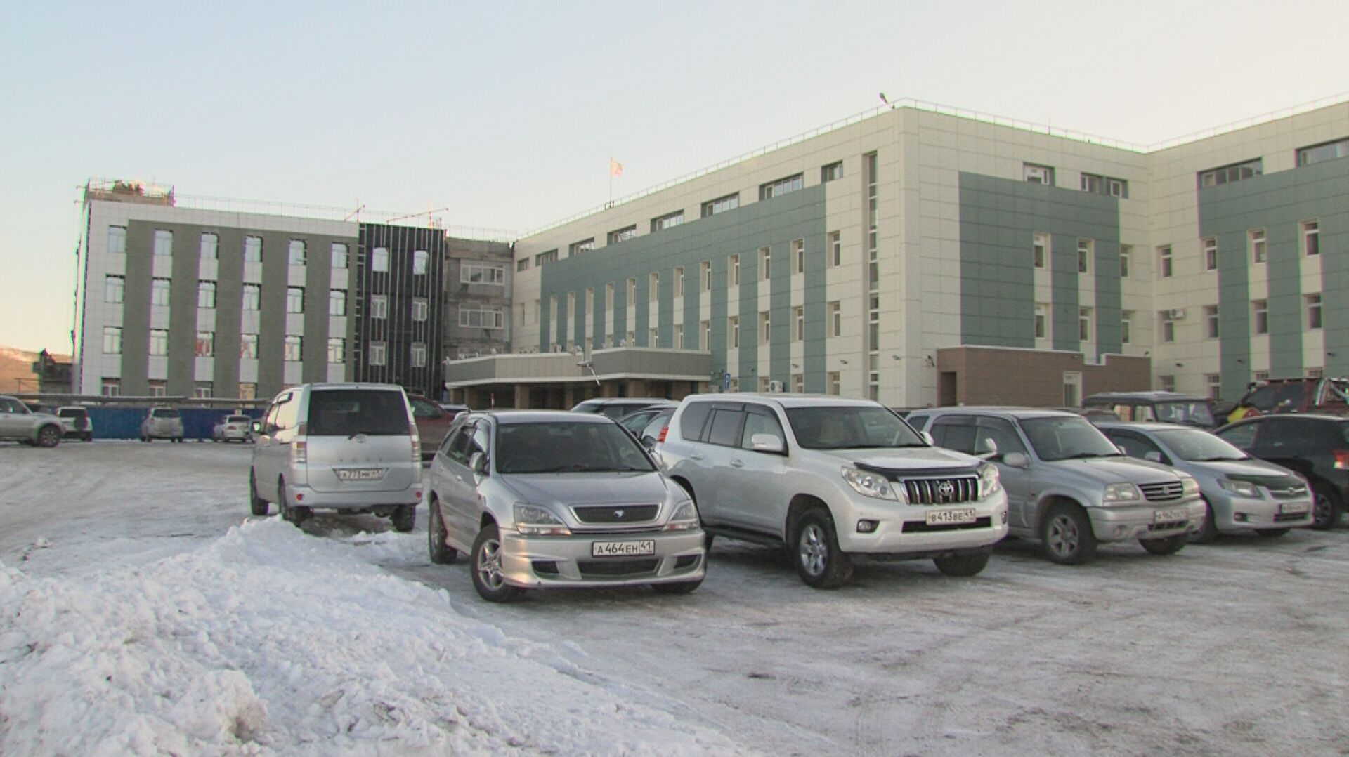 НАРКОСБЫТЧИКИ ПОД СТРАЖЕЙ