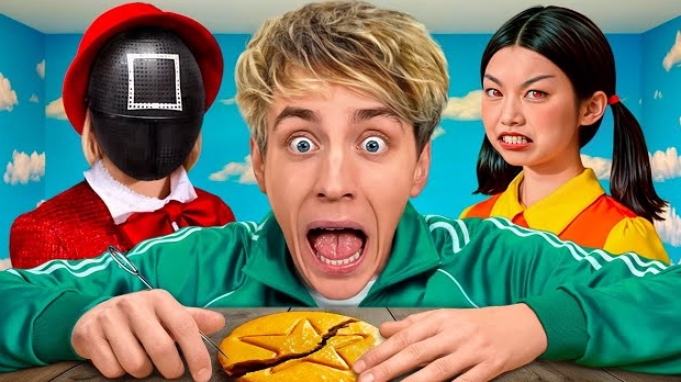 НЯНЯ ИЗ ИГРЫ В КАЛЬМАРА хочет НАС УБИТЬ! смотреть онлайн