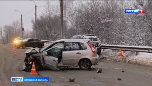 Тройное ДТП произошло сегодня утром на улице Луганской в Кирове