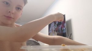 я ем ужин чеееееееееек