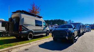 Ремонт автодома. Хозяйственные товары. Мысли о новом доме. День рождения малыша.