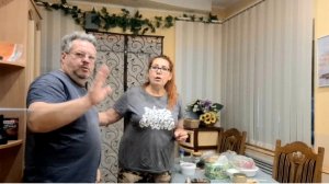 946 Собрала мужа в поездку.Имеем возможность но не имеем желания.