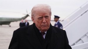 Президент США Дональд Трамп заявил о праве американцев на венесуэльскую нефть.