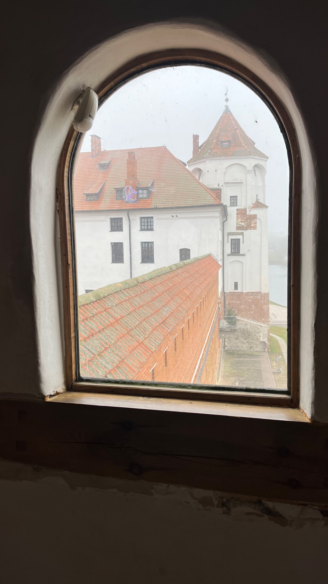 Мирский замок за пару минут