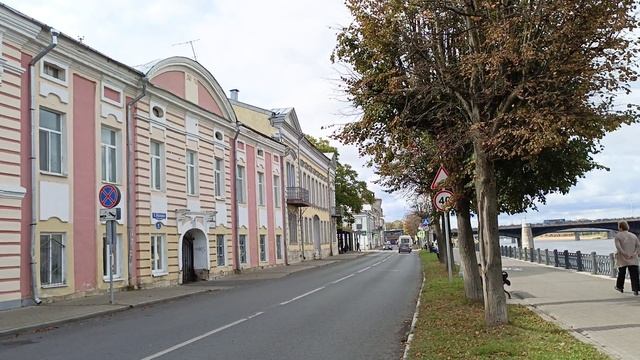 Набережная Степана Разина (Тверь, река Волга)