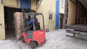 Подарки из Кузбасса доставят на дом юным горловчанам