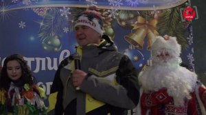 СТАРТ НОВОГОДНЕМУ НАСТРОЕНИЮ. ТОРЖЕСТВЕННОЕ ОТКРЫТИЕ ГЛАВНОЙ ЁЛКИ ГОРОДА.