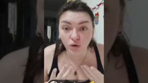 Чья бы корова мычала.