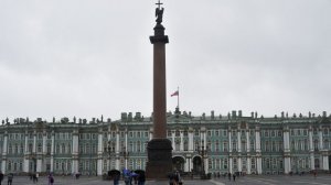 Аномально теплая погода пришла в Петербург