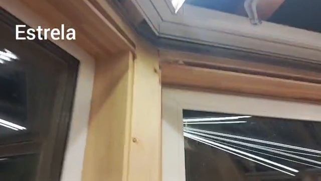 1 этап монтажа натяжного потолка в мансарде.