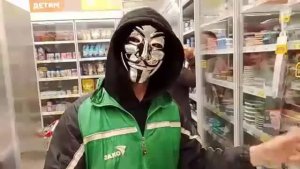 Попрошайка и животные!