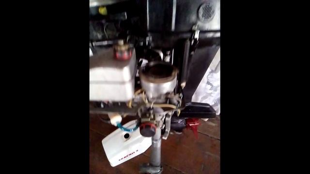 Лодочный мотор Салют 2 1968 г.в. смотреть онлайн