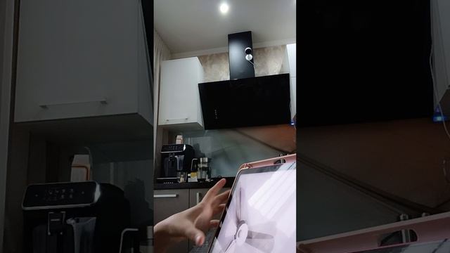 привет я чуть-чуть заболела но я появилась на контенте 
🤟❤️😄🥳 смотреть онлайн