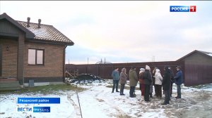 Жители Дубровичей жалуются на неприятный запах