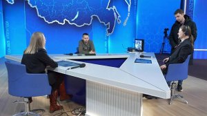 Менее суток остается до программы "Итоги года" с Владимиром Путиным.