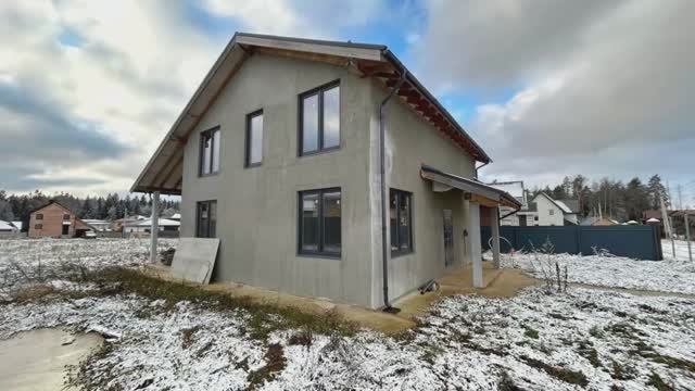 Дом с газом и коммуникациями у Истринского водохранилища смотреть онлайн