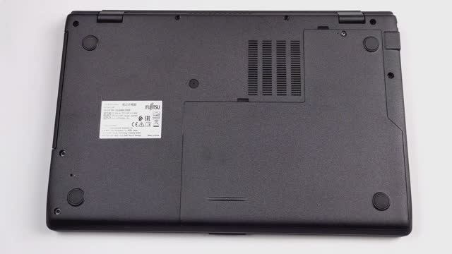 Разборка ноутбука Fujitsu LifeBook A3510 смотреть онлайн