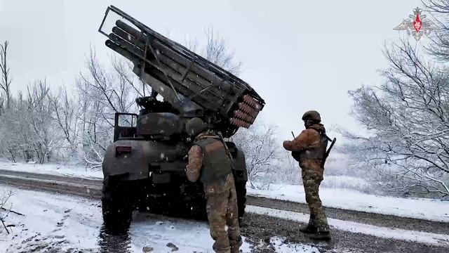 СВО День 1391: Боевая работа артиллеристов в зоне СВО смотреть онлайн