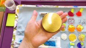 Организация вышивки бисером.