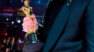 "Три сестры" Константина Бронзита включили в шорт-лист премии "Оскар"