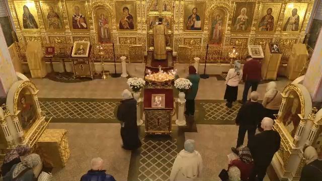 Всенощное бдение на свт. Николая, архиепископа Мир Ликийских, Чудотворца смотреть онлайн