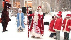 Зарядка с Дедом Морозом. ТК «Первый Советский»