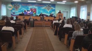 Новомосковские полицейские провели для школьников встречу с выпускниками ВУЗОВ МВД