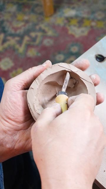 Ёлочный шар, который можно повесить на ёлку в качестве игрушки уже в этом году 🔥 смотреть онлайн