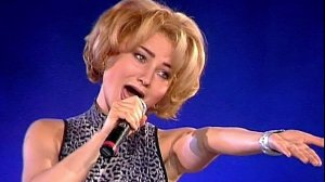 Матч-Реванш - НАШЕ ВРЕМЯ vs АЛЛА ГОРБАЧЕВА с песней МАМА,МАМА, Я ТОЖЕ УПРЯМА :1999: